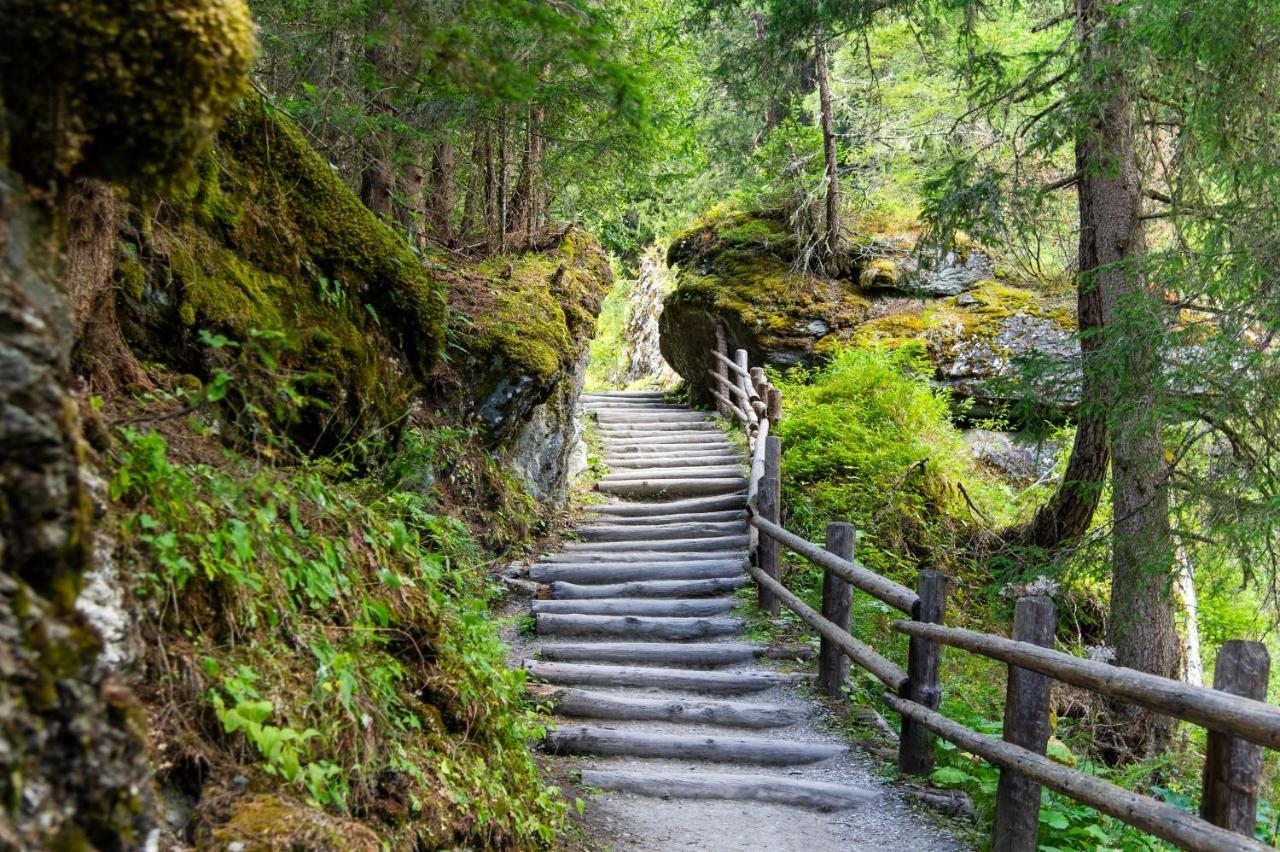 Heimat - Das Natur Resort Pragraten Bagian luar foto